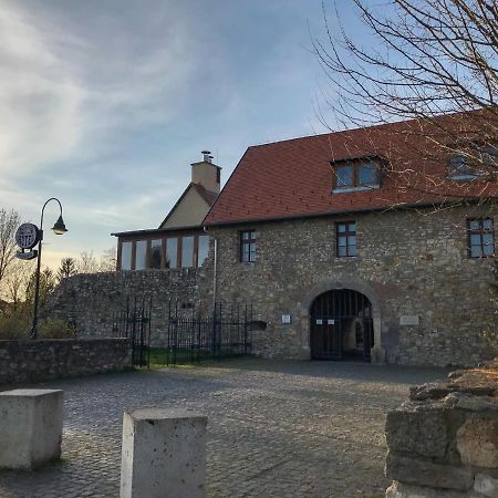 Huszarvar Hotel Kastelyszallo Szerencs Dış mekan fotoğraf